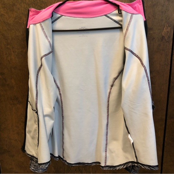 Maurice’s zip athletic jacket - Picture 3 of 7